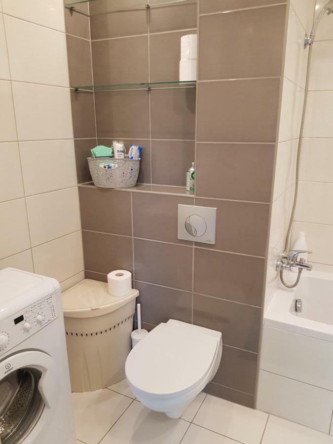 Misvest Tomasz Klimatyzacja Apartment Забже Екстериор снимка